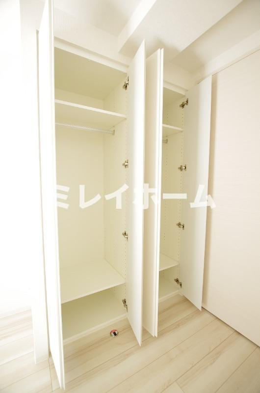 ブライズ蒲田EASTの収納|同建物内、別のお部屋の参考写真になります。