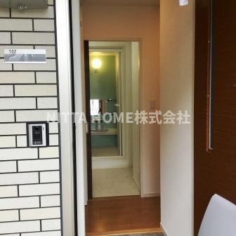 メルヴェイユAの玄関|玄関にはシューズボックス設置済み◎