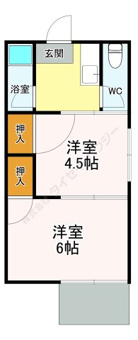 サンハイツ高根公団の玄関