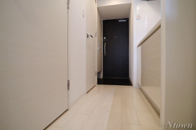 【玄関】 | S-RESIDENCE葵 | シンプルで使いやすい玄関です