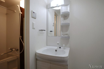 【独立洗面台】 | S-RESIDENCE葵 | 独立洗面化粧台が付いています
