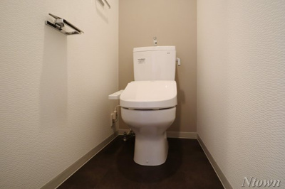【トイレ】 | S-RESIDENCE葵 | 落ち着いた色調のトイレです