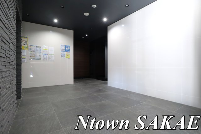 【ロビー】 | S-RESIDENCE葵 | 清潔なロビーです