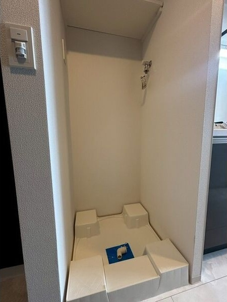 エステムコート名古屋金山ミッドクロスの設備|室内洗濯機置き場です