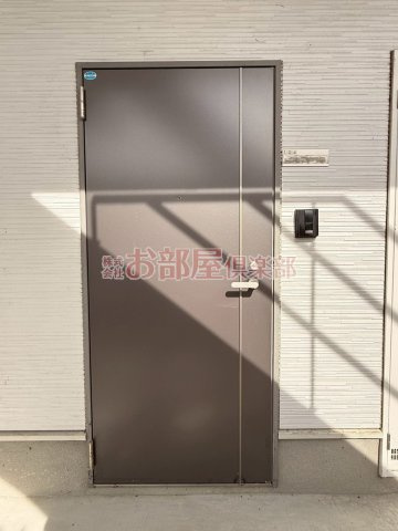 ラトナスの玄関|収納もある玄関です