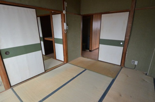 近松ハイツの寝室
