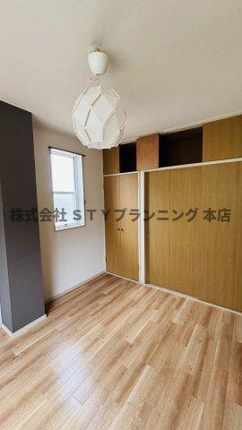 仲介手数料0円！グランドールの洋室