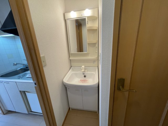 独立洗面化粧台付き☆