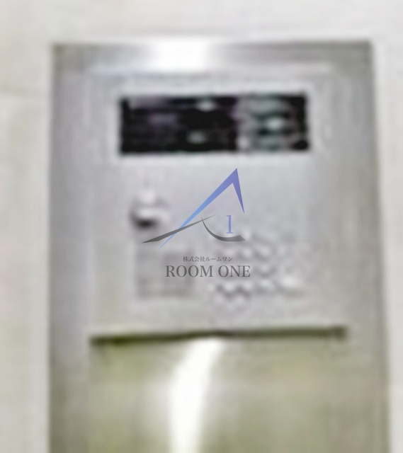 Ｃｅｒｃａ　Ｔｏｒｒｅのセキュリティ|オートロックです。