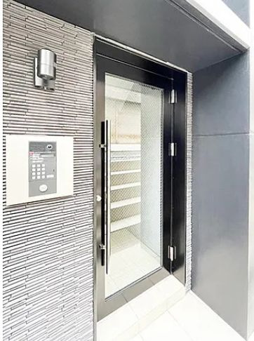 エスポワール門前仲町のエントランス|落ち着いたエントランスです
