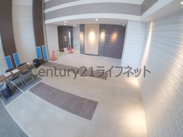 【ロビー】 | ファーストフィオーレ新梅田