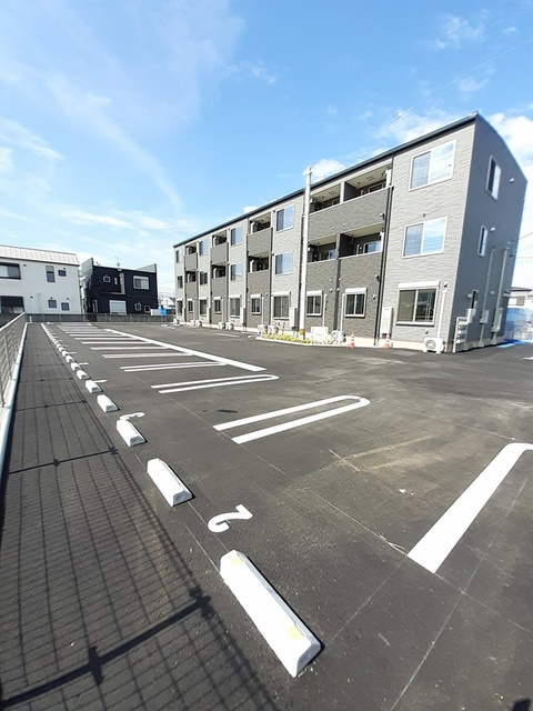 ひまわりの駐車場|駐車場