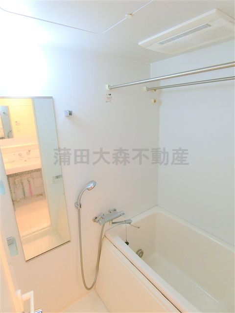 プラウドフラット蒲田Ⅱの浴室|追焚+浴室乾燥機付きのバスルーム