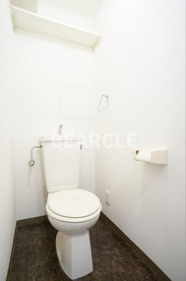【トイレ】 | フィルハウゼ五条 | シンプルで使いやすいトイレです