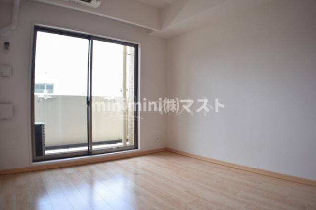 ＬＣ難波の居間・リビング|※同マンション別間取り参考写真です