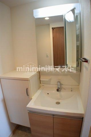 ＬＣ難波の洗面所|※同マンション別間取り参考写真です