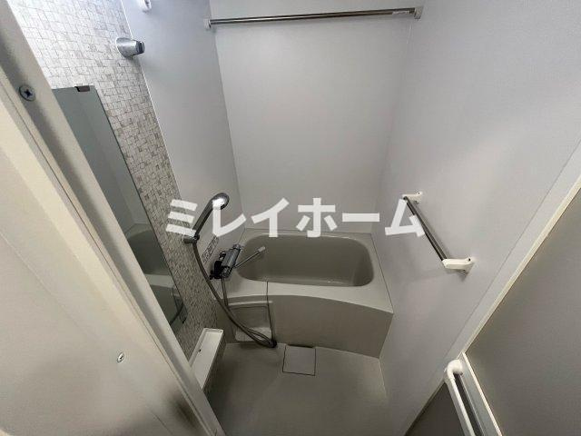 アーバンパーク蒲田南Ⅰの浴室|同建物内別のお部屋の参考写真になります。
