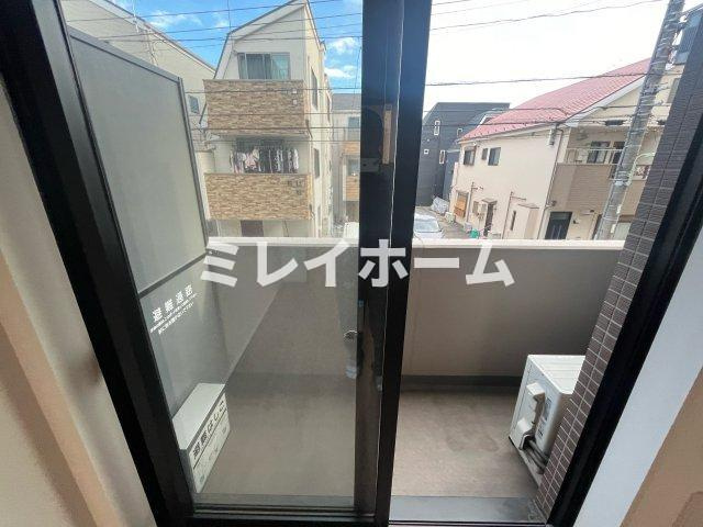 アーバンパーク蒲田南Ⅰのバルコニー|同建物内別のお部屋の参考写真になります。