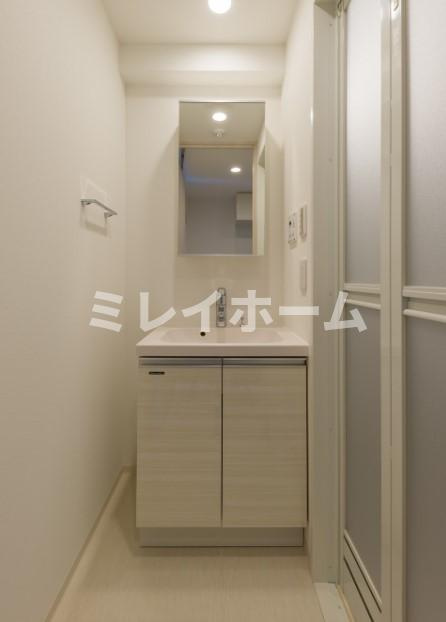 アーバンパーク蒲田南Ⅰの洗面所|同建物内別のお部屋の参考写真になります。