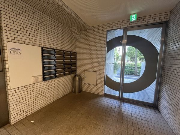【エントランス】 | カームネスハイツ