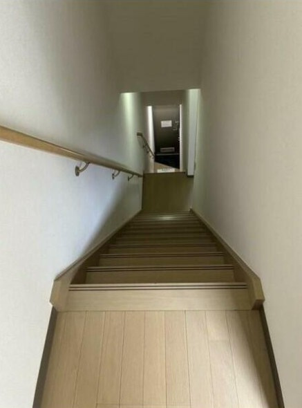 セレ渋谷本町の玄関