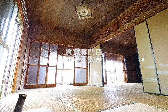 東浦戸建ての内装
