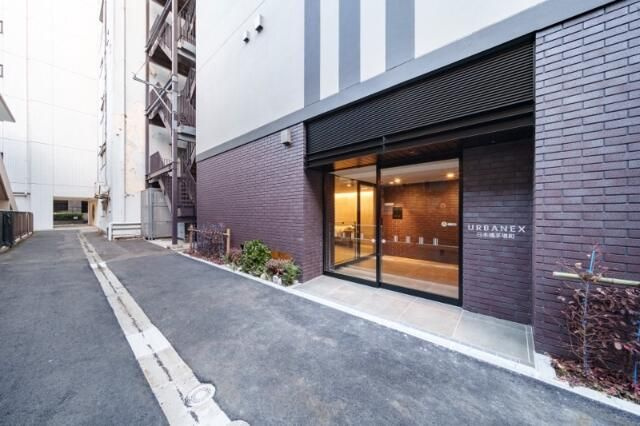 アーバネックス日本橋茅場町のエントランス