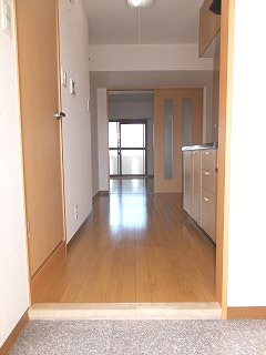 プラセール の玄関