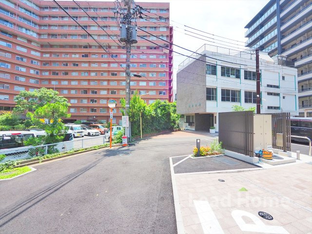 【その他】 | オープンレジデンシア新宿ザ・ハウス | 前面道路