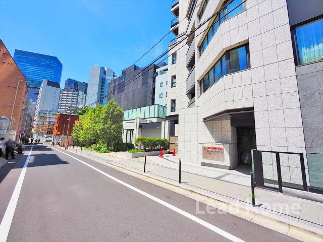【その他】 | プラウドタワー渋谷 | 前面道路