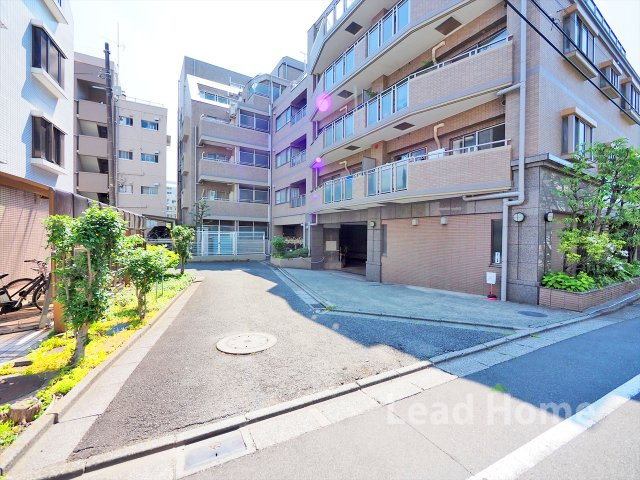 【駐車場】 | ルモンド代々木上原