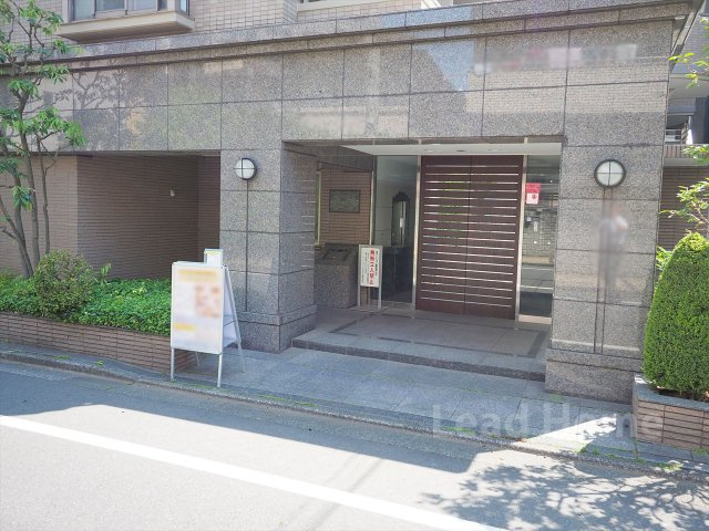 【エントランス】 | マートルコート代々木公園