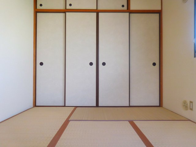 サニーパーク松川の寝室