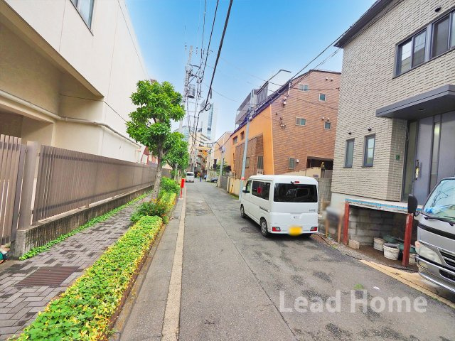 【前面道路含む現地写真】 | 渋谷区代々木3丁目