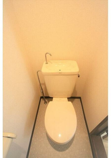 【トイレ】 | シャルマン・ヨコハマC棟 | 落ち着いた色調のトイレです♪