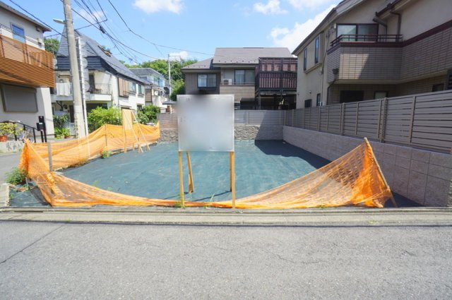 上目黒２　土地の外観|☆建築条件はございません
☆お好きなハウスメーカーで建築可能です
