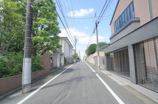 等々力５　土地の前面道路含む現地写真|南西側　公道　幅員約6.0m　接道約17.3m