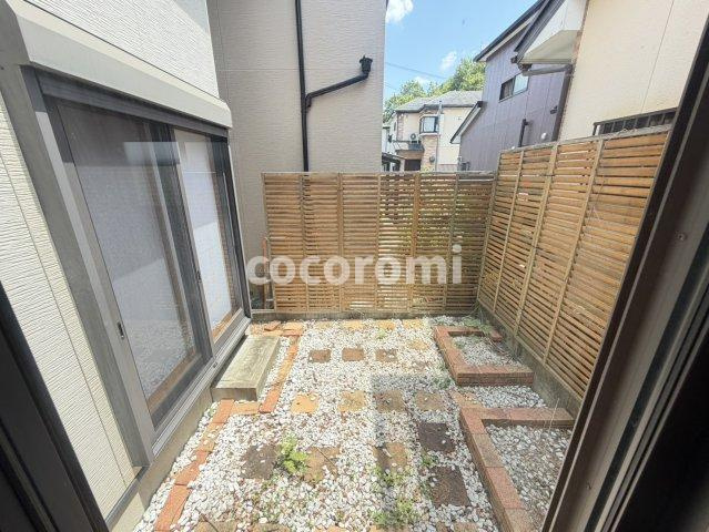 津田山手2丁目戸建の庭