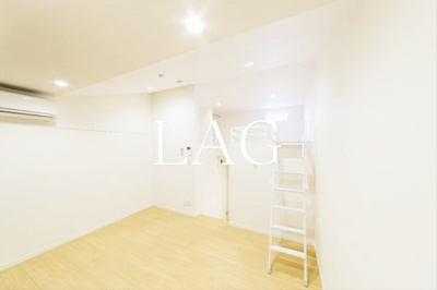 【寝室】 | アンビエンテ千葉WEST館(アンビエンテチバウエストカン) | 寝室です。