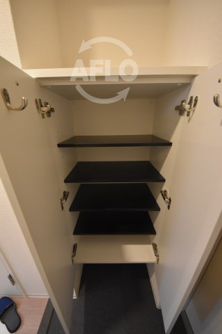 セレニテ京橋クレアの収納|セレニテ京橋クレア　シューズボックス