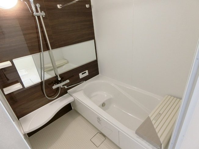 【浴室】Ｄ－ｒｏｏｍ Ｄｅａｒｃｏｕｒｔ 幸町　Ⅰ