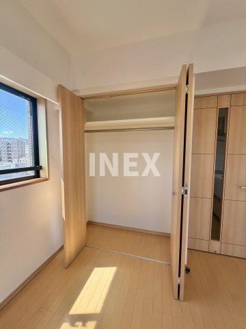 横浜市西区戸部本町の賃貸マンションの収納