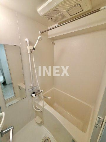 横浜市西区戸部本町の賃貸マンションの浴室
