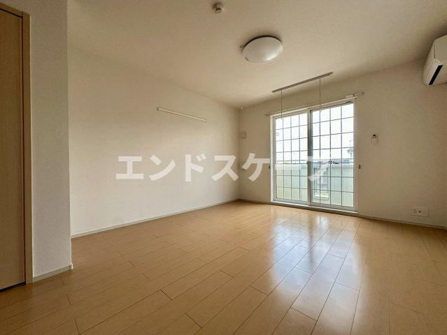 ブリーゼ大門の居間・リビング|高崎、前橋のお部屋探しはエンドスケープまで！お客様の理想お聞かせ下さい♪