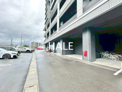 【駐車場】 | THE SQUARE・Royal Terrace