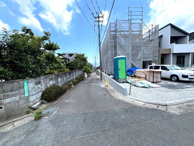 【その他】 | 福岡市南区鶴田2丁目6期　1号棟（全4区画）【仲介手数料無料・0円】 | 現地写真。前面道路です。