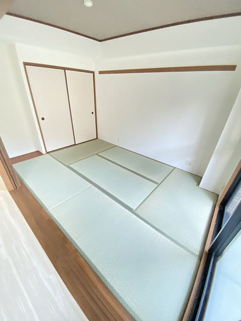 尼崎市南武庫之荘６丁目の賃貸マンションの寝室