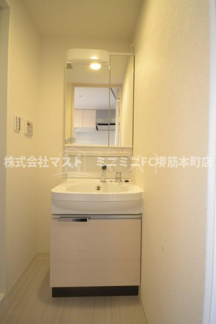 プレサンス谷町七丁目Ⅱの洗面所
