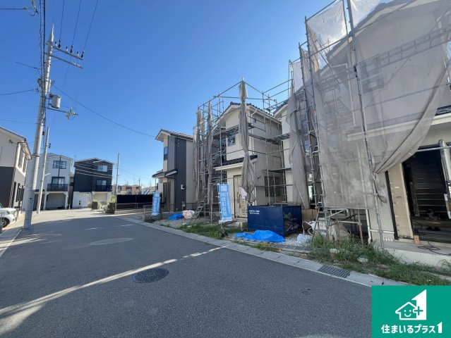 京都市伏見区久我御旅町　第31期　新築一戸建ての前面道路含む現地写真|現在の進捗状況です！順調に作業進行中、完成が待ち遠しいです！詳細の間取り等、お気軽にお問い合わせください！