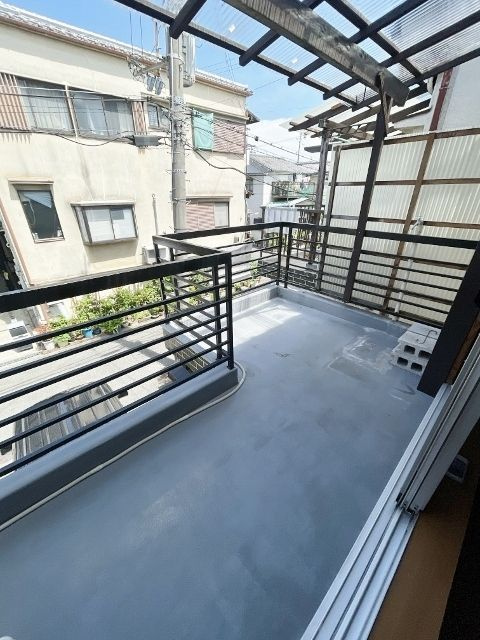 高柳7丁目貸家のバルコニー